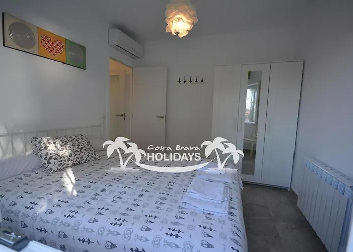 Costa Brava Holidays Yuca, Sea Views, Pool Льорет-де-Мар