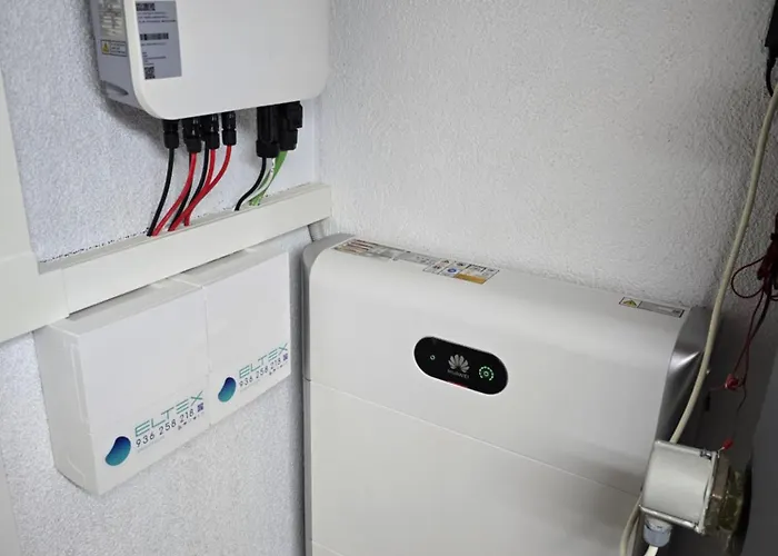 Willa Costa Brava Holidays Yuca, Sea Views, Pool