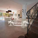Costa Brava Holidays Yuca, Sea Views, Pool Вилла *