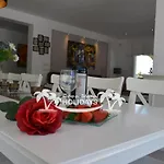 Вилла Costa Brava Holidays Yuca, Sea Views, Pool